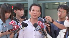 ▲林俊憲拜託謝龍介多露臉。（圖／翻攝畫面）