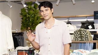 談感情觀爆紅！鳳小岳曝衣服都老婆幫他買