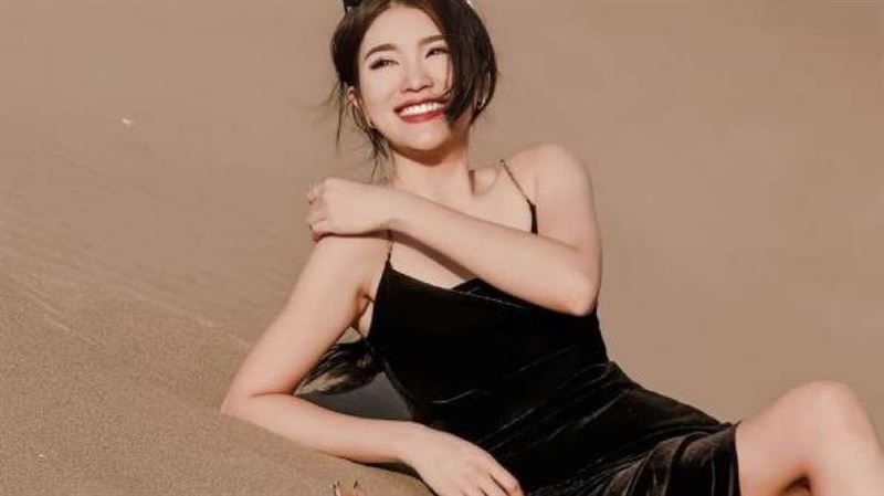 台網美哭曝遭馬國警察逼陪酒　證據曝光