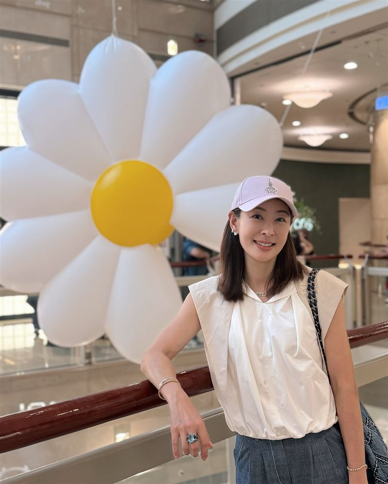 賈永婕神隱被質疑出事前狂蹭，出事後靜悄悄。（圖／翻攝自賈永婕臉書）