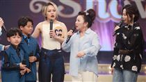 突遭白冰冰開嗆不滿意　曾心梅尷尬秒變臉