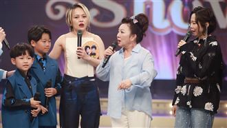 突遭白冰冰開嗆不滿意　曾心梅尷尬秒變臉