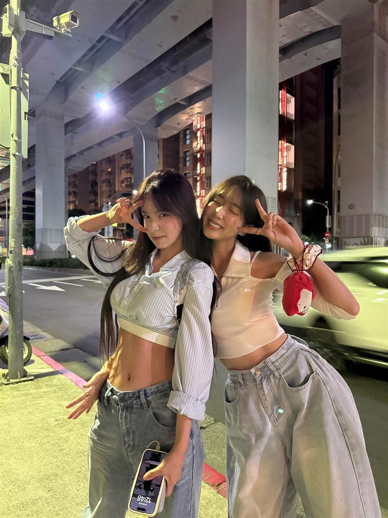 安芝儇、李多慧展現好感情（圖／翻攝自安芝儇Threads）