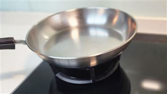 不鏽鋼鍋燒焦怎麼辦？專家3煮法洗完超亮