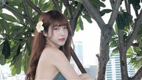 孟潔穿比基尼辣翻。（圖／翻攝自孟潔IG）