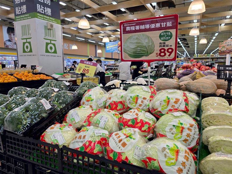 愛買量販甘藍優惠供應。（圖／農糧署提供）