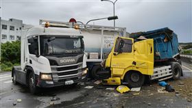 西濱,槽車,砂石車,氫氟酸,化骨水（圖／新竹縣政府提供）