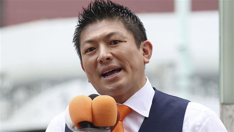 參政黨領袖神谷宗幣，其風格被不少人認為與美國總統川普相似。（圖／美聯社／達志影像）