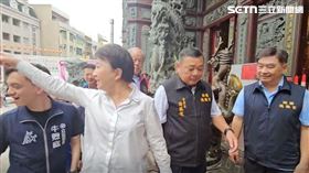 ▲盧秀燕被問為何不反共，指著民眾狂嗆，「去救災」。（圖／翻攝畫面）