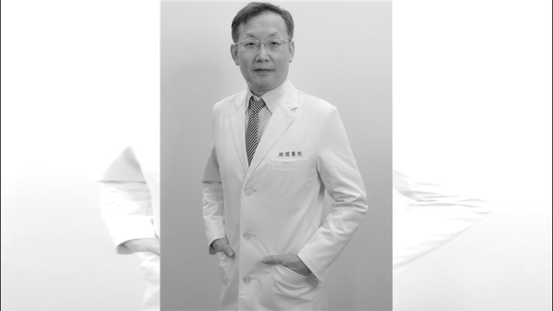乳癌權威醫師周佳正從桃園北上到台北開會,遭公車碰撞送醫不治身亡。(圖/翻攝自衛生福利部桃園醫院官網)