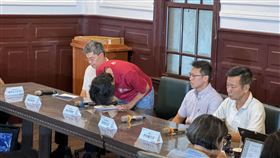 ▲台師大道歉-陳忠慶教授 周台英教授。（圖／翻攝畫面）