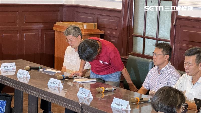 台師大女足隊教練周台英，坦承找「沒有醫事執照的學長」協助抽血。（圖／翻攝畫面）