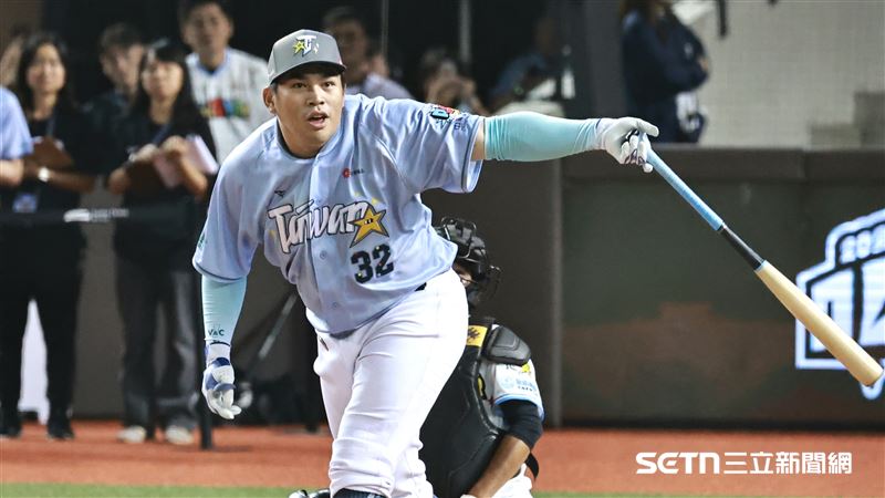 中職36年明星賽「全壘打大賽」,中信兄弟外野手曾頌恩首輪敲出11轟。(圖/記者劉彥池攝影)