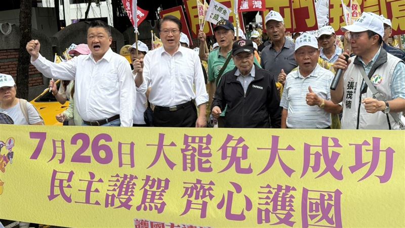 洪孟楷控遭罷團成員騷擾　林右昌揭真相