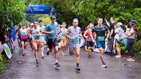 ▲2025聖母山莊登高賽吸引國內外頂尖跑者參賽，日本越野跑名將上田瑠偉以36分02秒勇奪男子組冠軍。女子組則由王南評以51分50秒拿下，將金牌留在台灣。（圖／中華民國越野跑協會提供）