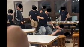 台北,大罷免,牛富溫體涮牛肉,打人,中山區。（圖／讀者提供）