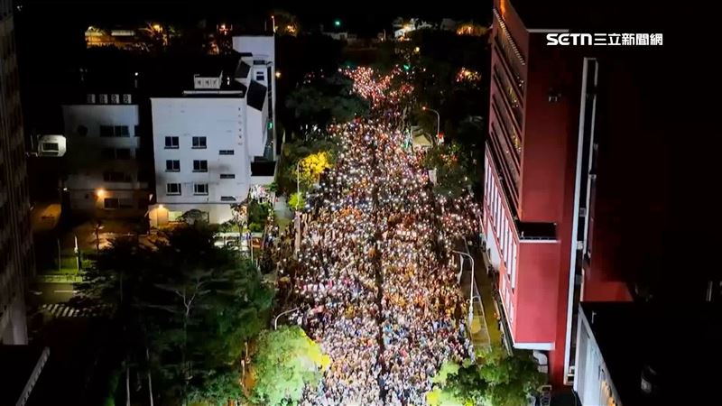 護國晚會爆場　支持者淚：10年了仍在對抗