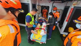 骨折,搏命,海巡隊