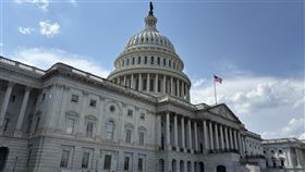 美眾院通過法案  禁國防部展示台灣納入中國地圖美國聯邦眾議院18日通過國防部撥款法案，禁止國防部製作、採購或展示任何將台灣納入中國的地圖。圖為美國國會大廈。中央社記者鍾佑貞華盛頓攝 114年7月21日
