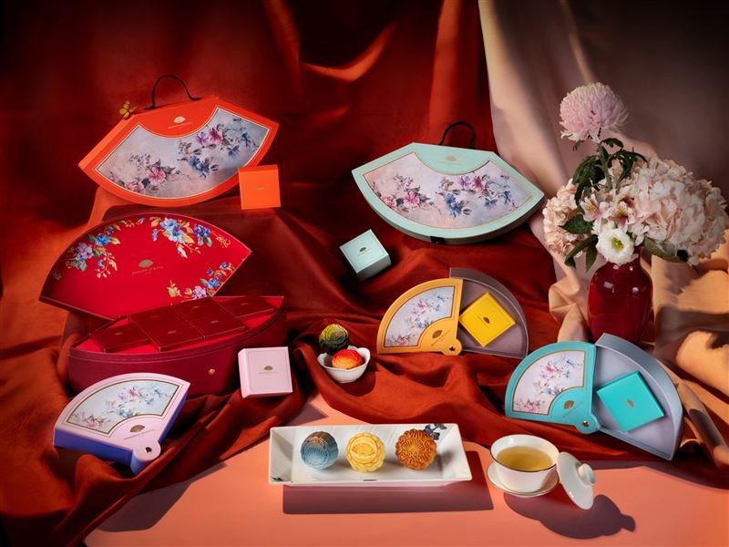 台北文華東方酒店推出風格典雅的中秋月餅禮盒。（圖／台北文華東方酒店提供）