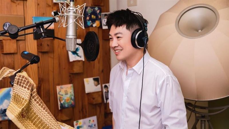 獨／挺過中年危機　李明川直播驚人業績曝