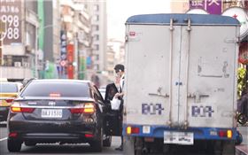 李進勇公務車爭議（圖／翻攝自張斯綱臉書）