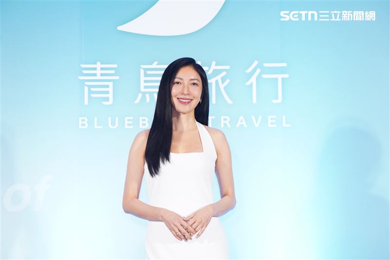 楊謹華為蛋捲品牌擔任代言人。(圖/記者趙于瑩攝影)