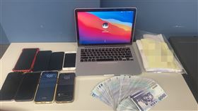 警方查扣的贓證物。（圖／翻攝畫面）