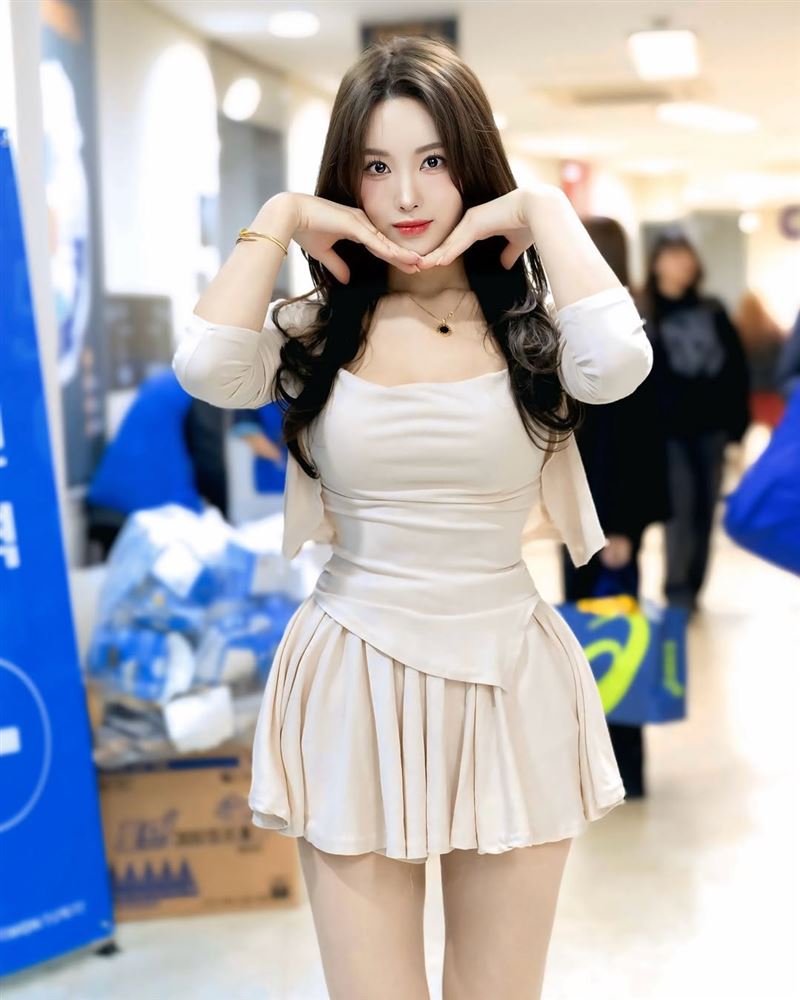 李麗安過去和安芝儇同屬韓職SSG登陸者,不過李麗安今年5月已退隊。(圖/翻攝自李麗安IG)