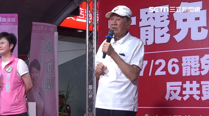 陳唐山宣講挺大罷免。（圖／記者林瑞恩翻攝）