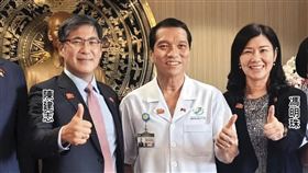 高醫大董事長陳建志與小港醫院副院長馮明珠，經常連袂出席公開活動。（小港醫院提供）