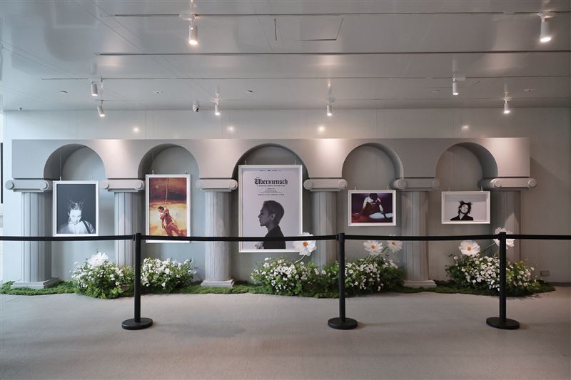 GD展從17日開始展出,許多網友批現場佈置「像靈堂」。(圖/記者鄭孟晃攝影)