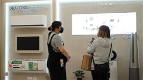 近期詐團以「急著買家電」為由，誘騙長輩匯出大筆現金。（圖／486團購提供） 