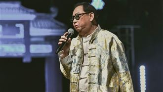 染流感住ICU半個月　75歲男星突宣布徵婚