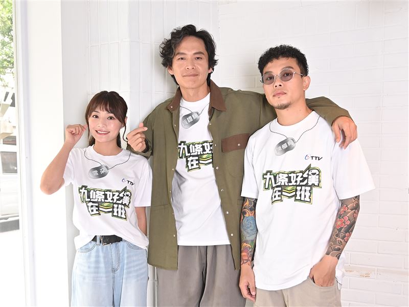 黃鐙輝、跟陳樞育雲朵姊姊今出席軍營實境節目餐敘。(圖/台視提供)