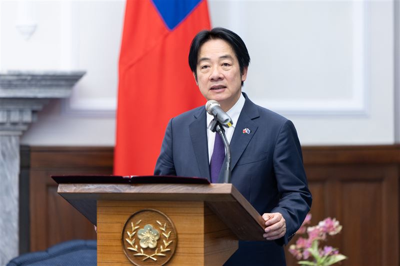 總統賴清德接見歐洲議會「歐洲民主之盾(EUDS)特別委員會」正式代表團。(圖/總統府提供)