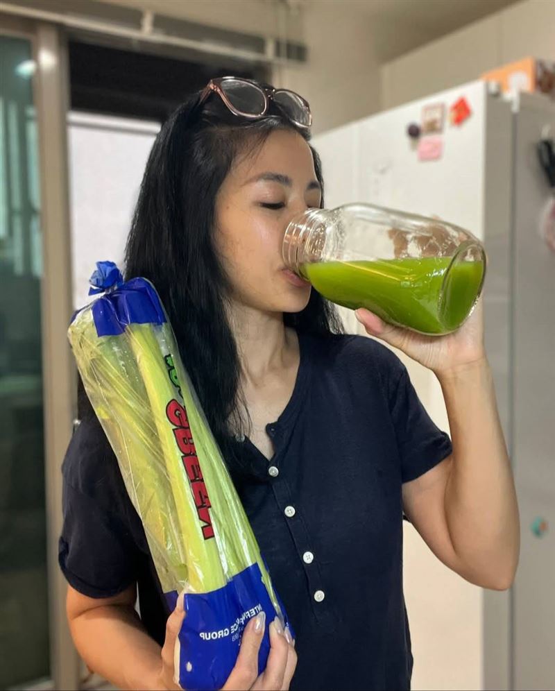 李蒨蓉猜測體質改變可能跟喝西芹汁有關。（圖／翻攝自李蒨蓉臉書）
