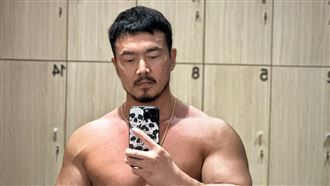 這是45歲李沛旭？0濾鏡自拍照曝光