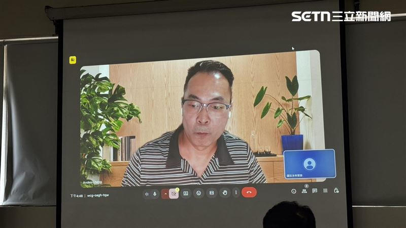 台師大今日召開系級教評會,系主任鄭景峰透過視訊說明結果。(圖/翻攝畫面)