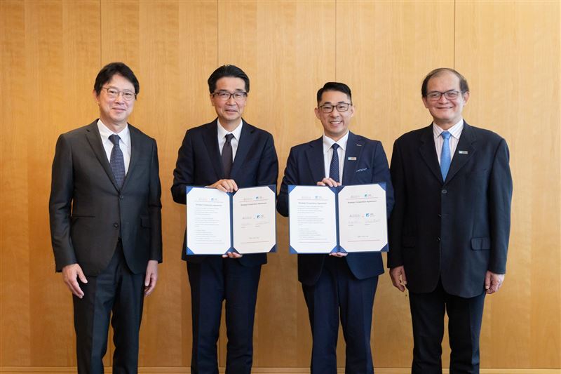 工研院正式與日本三井不動產集團旗下RISE-A創新社群平台簽署合作協議。(圖/工研院提供)