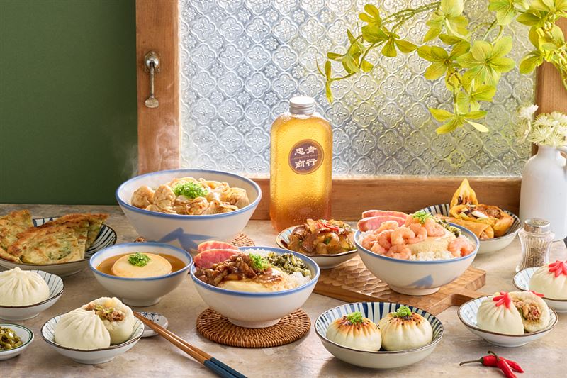 「忠青商行」即日起全新菜單上線。(圖/品牌業者提供)