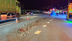 國道1號,死者,輾過,小客車（圖／翻攝畫面）