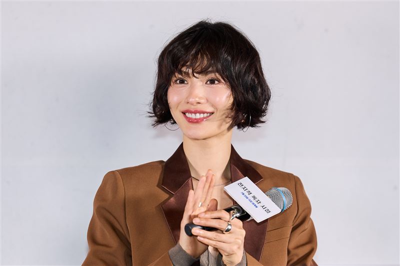 NANA日前接受台灣媒體訪問,分享電影幕後的準備過程。(圖/采昌國際多媒體提供)