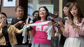 ▲民進黨立法院黨團幹事長吳思瑤出席中常會前受訪。（圖／記者劉秀敏攝影）