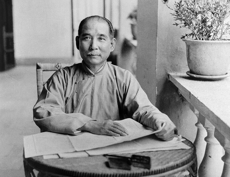 孫中山臨走前並未留下明確的接班人。(圖/翻攝自維基百科)