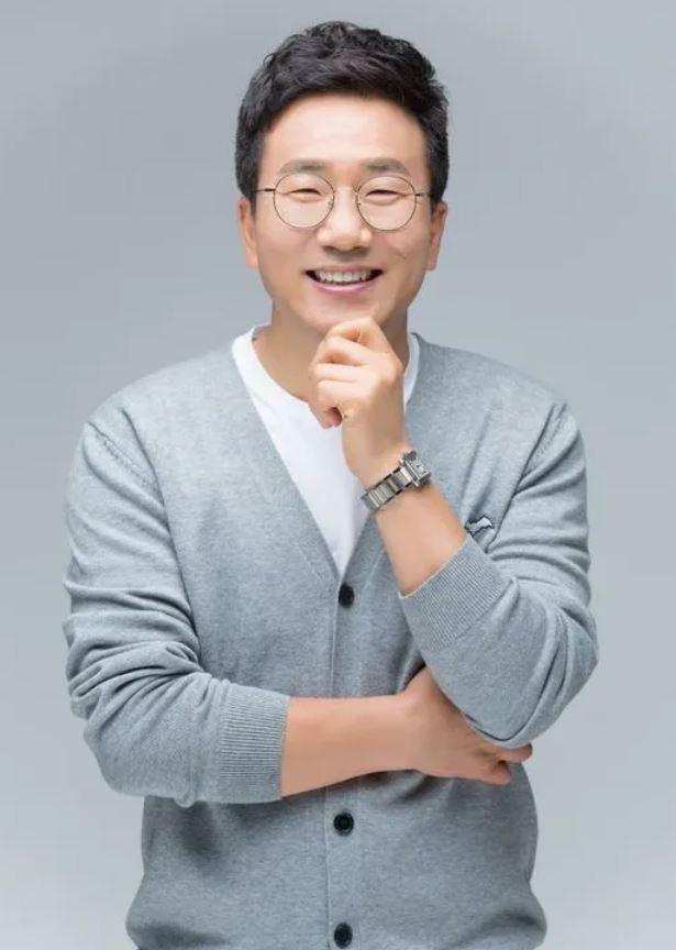 資深主播柳英宰因醜聞名聲盡毀,今判決結果出爐。(圖/翻攝自韓網)