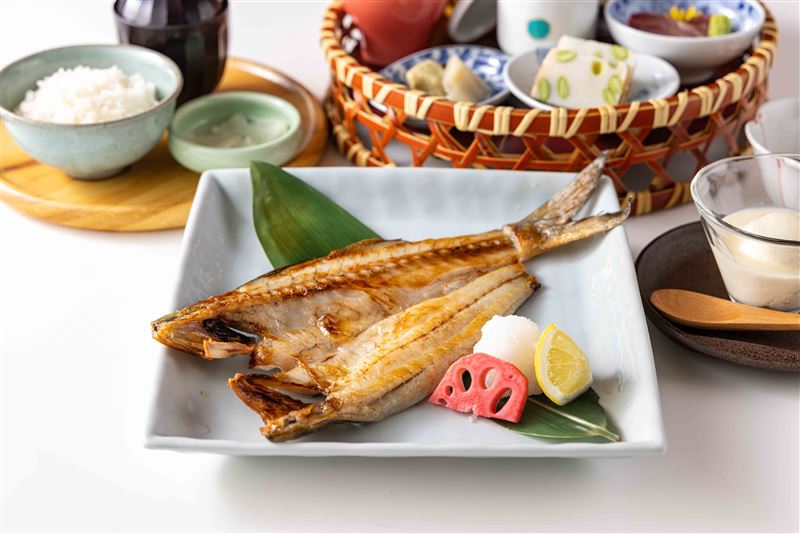 菜なnana-午仔魚一夜干懷石籠。(圖/品牌業者提供)