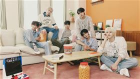 SEVENTOEIGHT 728攻韓讀秒變身「初戀系男團」高唱夏日清新情歌。（圖／天空娛樂提供）