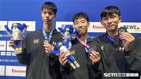 ▲台灣跆拳道男團奪下銀牌。（圖／記者蔡厚瑄攝影）