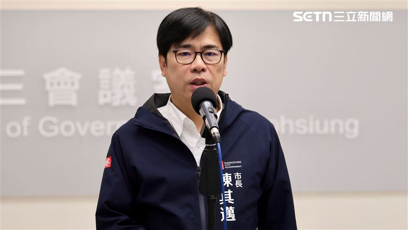 陳其邁發文力挺大罷免,留言區遭洗版6字。(圖/翻攝畫面)